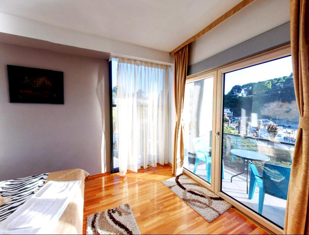 אולסינץ' Hotel Cruiser מראה חיצוני תמונה